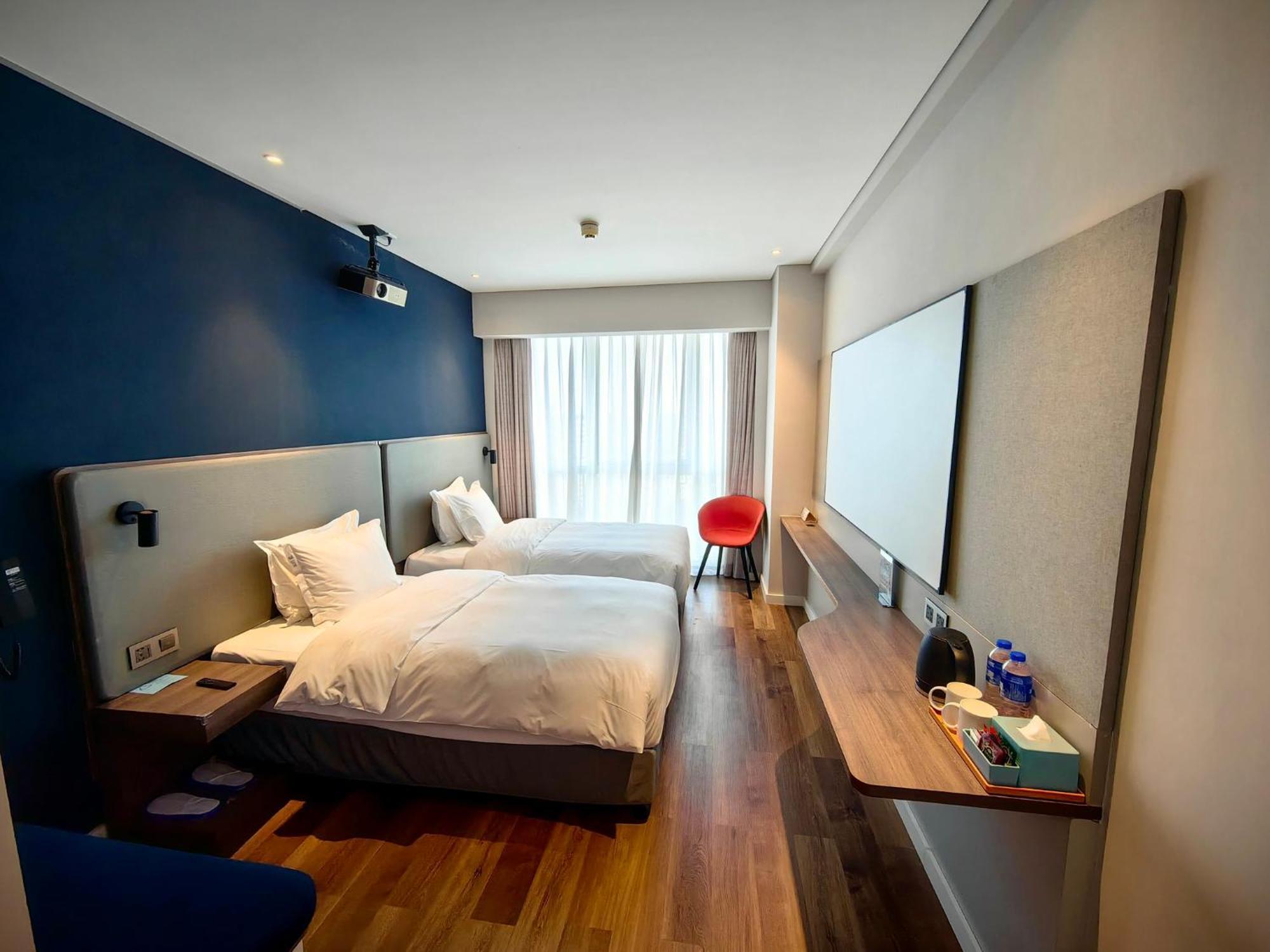 Holiday Inn Express Liyang Huafu By Ihg Exterior foto