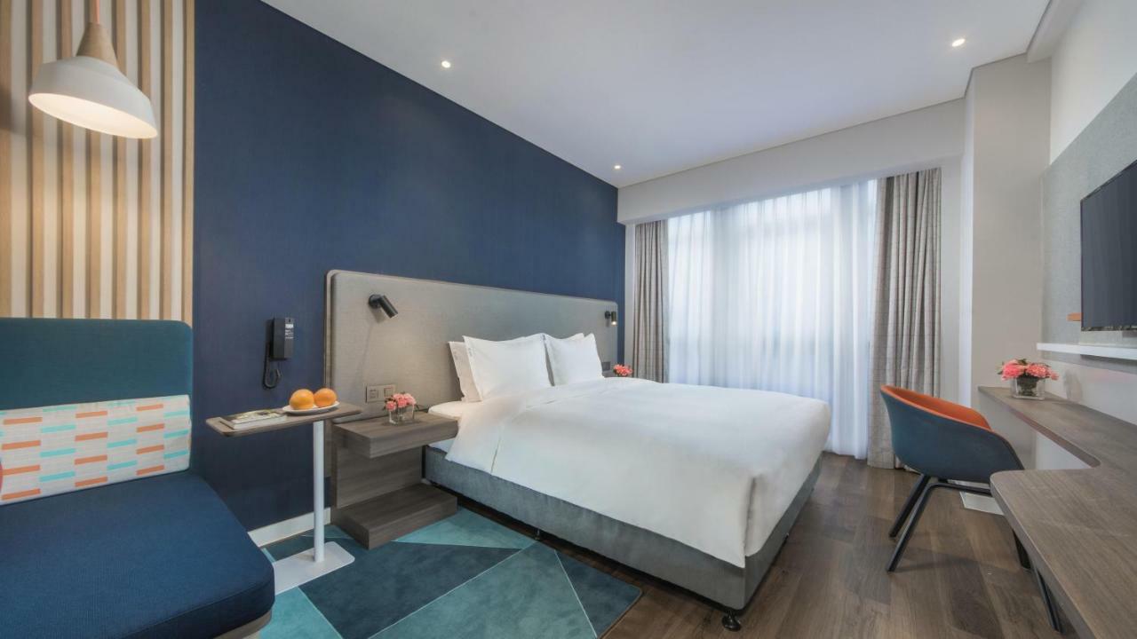 Holiday Inn Express Liyang Huafu By Ihg Exterior foto